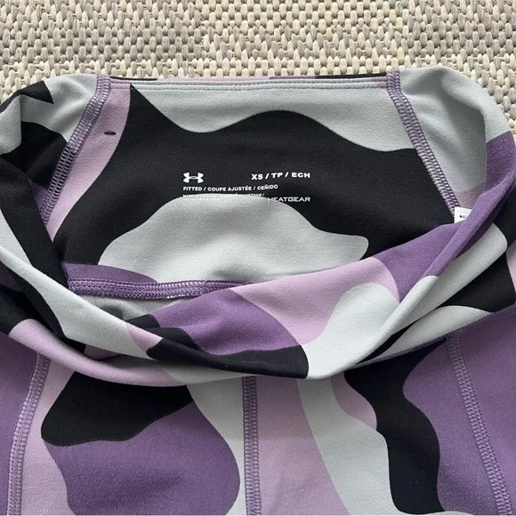 UNDER ARMOUR | Women’s Purple leggings - Picture 3 of 8